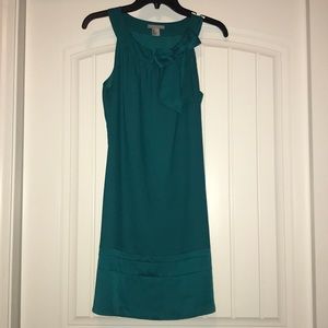 Sleeveless shift dress